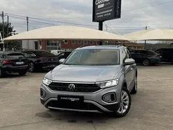 Cinza Usado 2023 VW T-Roc Style SUV | € 23.500 (Preço justo)