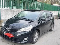 Usado 2016 Toyota Verso Monovolume | € 12.000