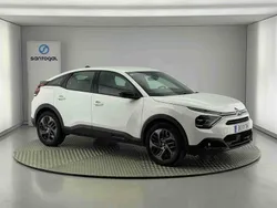 Branco Usado 2024 Citroën C4 PureTech Sedan | € 22.990 (Preço justo)