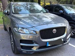 Usado 2019 Jaguar F-Pace SUV | € 23.500