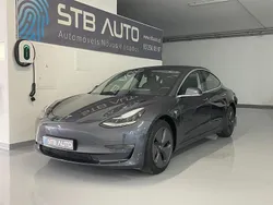 Cinza Usado 2019 Tesla Model 3 Long Range Sedan | € 27.890 (Preço justo)