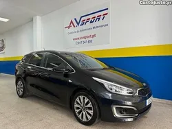 Preto Usado 2015 Kia Ceed Sportswagon Carrinha | € 8.750 (Bom preço)