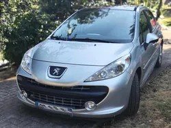 Cinzento Usado 2009 Peugeot 207 | € 7.850 (Caro)