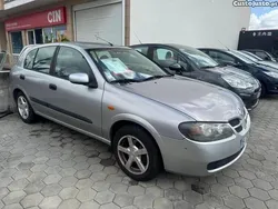 Cinza Usado 2003 Nissan Almera Visia Citadino | € 3.500