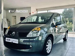 Verde Usado 2004 Renault Modus Monovolume | € 3.990