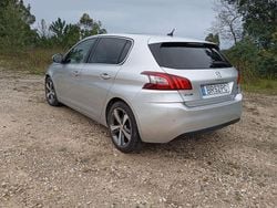 Usado 2016 Peugeot 308 GT-line Sedan | € 12.250 (Super Preço)