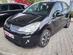 Preto Usado 2016 Citroën C3 Exclusive Citadino | € 10.900 (Preço justo)