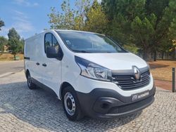 Branco Usado 2017 Renault Trafic Van | € 19.750 (Preço justo)