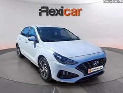 Branco Usado 2021 Hyundai i30 Style | € 17.280 (Preço justo)