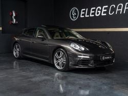 Cinzento Usado 2014 Porsche Panamera Edition Sedan | € 42.950 (Preço justo)