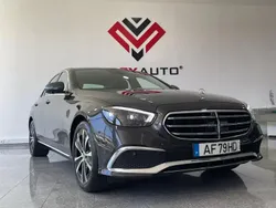 Cinza escuro Usado 2021 Mercedes E300 AMG line Sedan | € 39.990 (Super Preço)