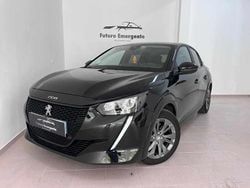 Preto Usado 2023 Peugeot e-208 Citadino | € 18.490 (Preço justo)
