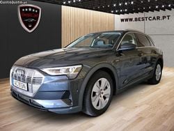 Cinza Usado 2020 Audi e-tron SUV | € 37.950 (Bom preço)