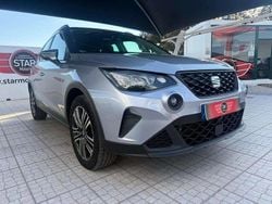 Cinza Usado 2023 Seat Arona Style SUV | € 17.850 (Preço justo)