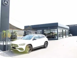 Branco Usado 2022 Mercedes GLA200 SUV | € 43.500