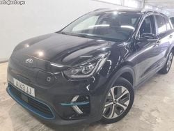 Preto Usado 2021 Kia e-Niro SUV | € 19.499 (Preço justo)