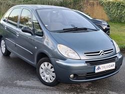 Cinza Usado 2005 Citroën Xsara Exclusive Monovolume | € 5.500