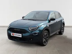 Azul Usado 2025 Fiat 600 | € 23.490