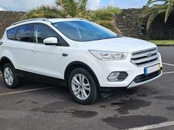 Branco Usado 2018 Ford Kuga Titanium SUV | € 17.900
