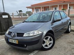 Usado 2005 Renault Mégane II Sedan | € 2.150 (Preço justo)