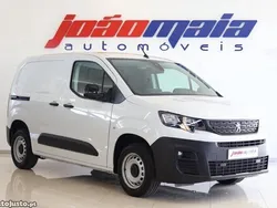 Branco Usado 2024 Peugeot Partner Monovolume | € 22.500 (Caro)