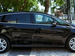 Preto Usado 2017 Ford S-MAX Titanium Monovolume | € 21.900 (Preço justo)