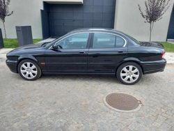 Preto Usado 2002 Jaguar X-type | € 6.500