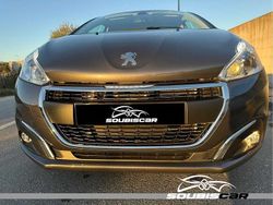Usado 2018 Peugeot 208 Signature Sky Citadino | € 10.700 (Preço justo)