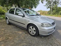 Usado 2001 Opel Astra Club Sedan | € 1.490 (Preço justo)