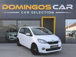 Branco Usado 2013 Skoda Citigo Style Citadino | € 7.450