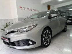 Cinza Usado 2015 Toyota Auris Comfort Carrinha | € 14.900