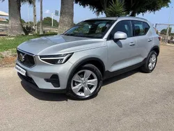 Prateado Usado 2024 Volvo XC40 Core SUV | € 37.500 (Caro)