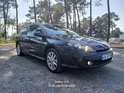 Usado 2010 Renault Laguna III Sedan | € 4.499 (Super Preço)