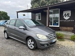 Cinzento Usado 2008 Mercedes B150 Monovolume | € 5.500