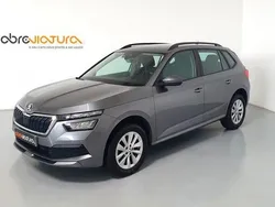 Cinzento Usado 2023 Skoda Kamiq Style SUV | € 20.000 (Preço justo)