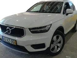 Branco Usado 2019 Volvo XC40 Momentum SUV | € 27.099 (Preço justo)