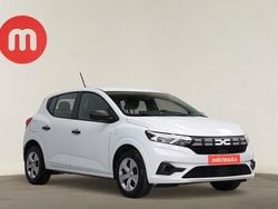Usado 2024 Dacia Sandero Essentiel Citadino | € 15.999 (Bom preço)