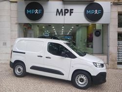 Branco Novo 2025 Fiat e-Doblò Monovolume | € 28.990