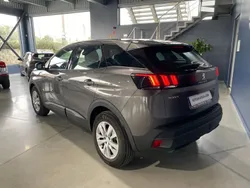 Cinza Usado 2024 Peugeot 3008 Active Carrinha | € 26.490 (Preço justo)