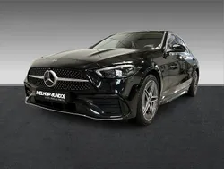 Preto Usado 2022 Mercedes C300 AMG line Sedan | € 45.990 (Preço justo)