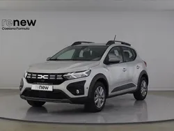 Cinzento Usado 2023 Dacia Sandero Citadino | € 16.090 (Preço justo)