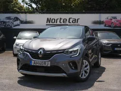 Cinzento Usado 2021 Renault Captur SUV | € 15.350 (Bom preço)
