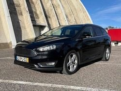Preto Usado 2015 Ford Focus Sedan | € 6.500 (Preço justo)