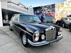 Vermelho Usado 1980 Mercedes 300 | € 79.950