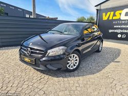 Preto Usado 2014 Mercedes A180 Style Citadino | € 15.990 (Preço justo)