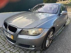 Usado 2011 BMW 318 Sport Line Carrinha | € 7.250 (Super Preço)