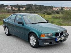 Verde Usado 1992 BMW 316 Carrinha | € 2.750