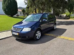 Azul Usado 2007 VW Touran Monovolume | € 4.250