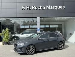 Cinzento Usado 2019 Kia Ceed GT GT-Line Citadino | € 21.750 (Preço justo)