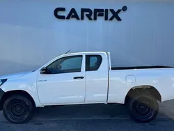 Branco Usado 2018 Toyota HiLux Pickup | € 24.999 (Preço justo)